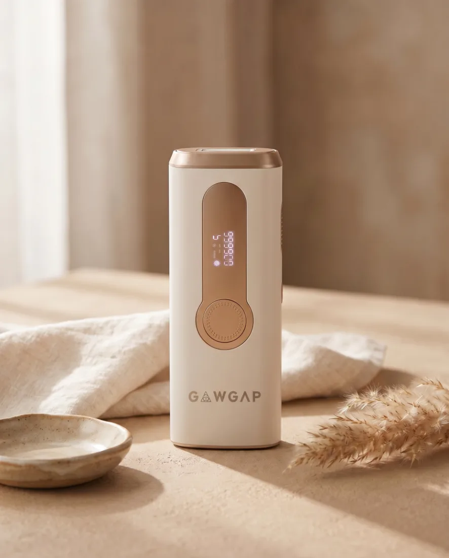 GAWGAP IPL device on a warm spa set